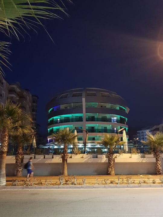 Abends Sunprime C-Lounge