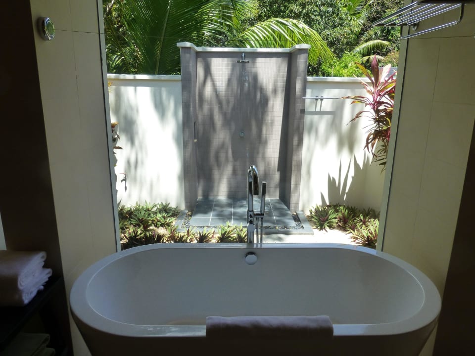 Badewanne, Gartendusche Hilton Seychelles Labriz Resort & Spa