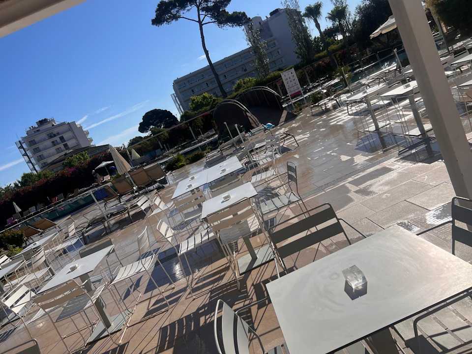 Gastro BG Tonga Tower Design Hotel & Suites