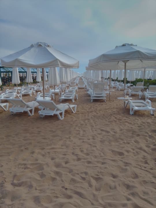 Strand Side Story Resort & Spa