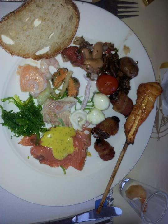 Auswahl vom Essen vom Abendbuffet-lecker Damp Ostsee Resort & Ferienpark