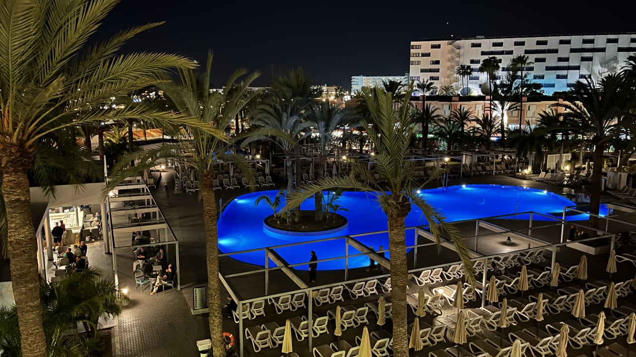 Pool Hotel Riu Papayas