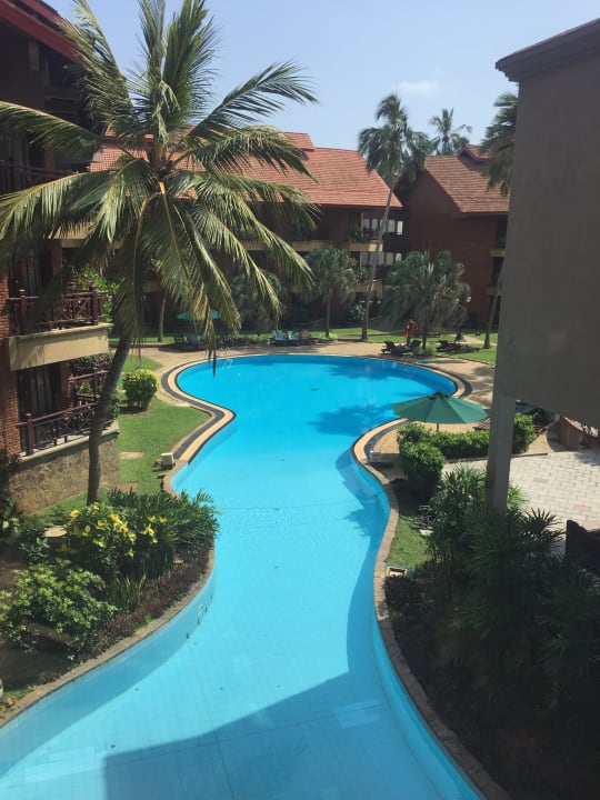 Außenansicht Royal Palms Beach Hotel