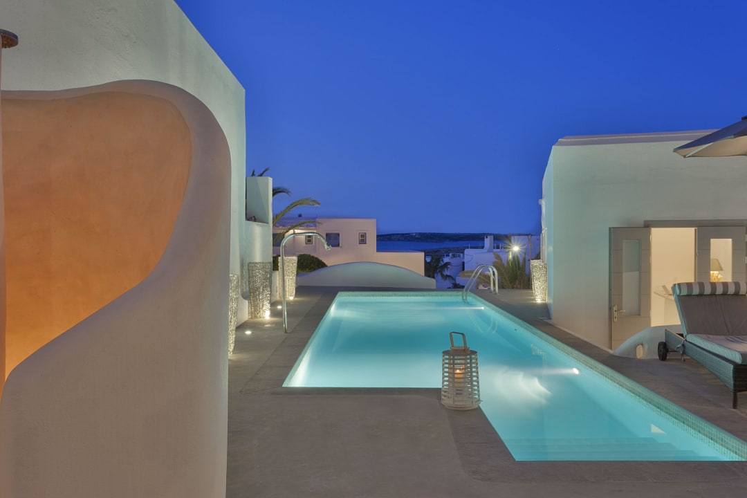 Pool Lilly Residence All Suites Hotel