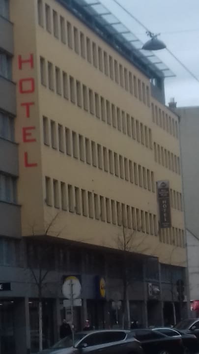 Außenansicht Best Western Plus Amedia Wien