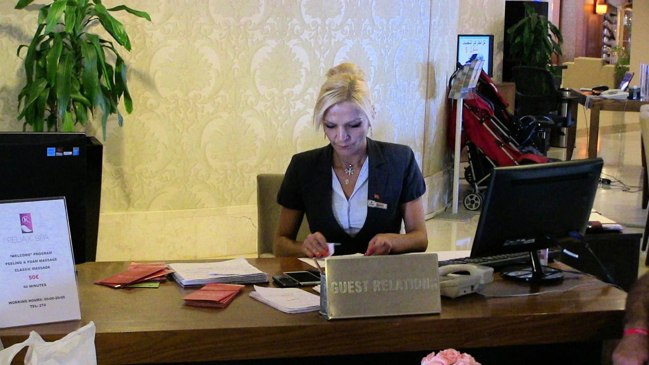 Managerin Derya - Gästebetreuung Kaya Belek Hotel