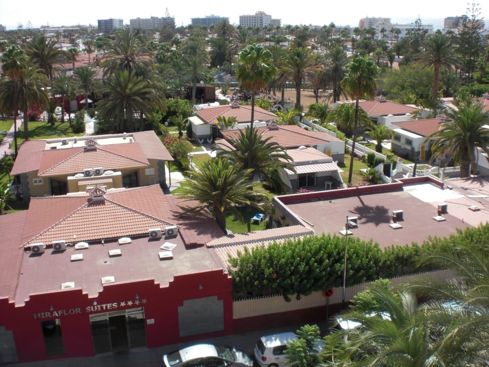 Vistas HL Miraflor Suites Hotel