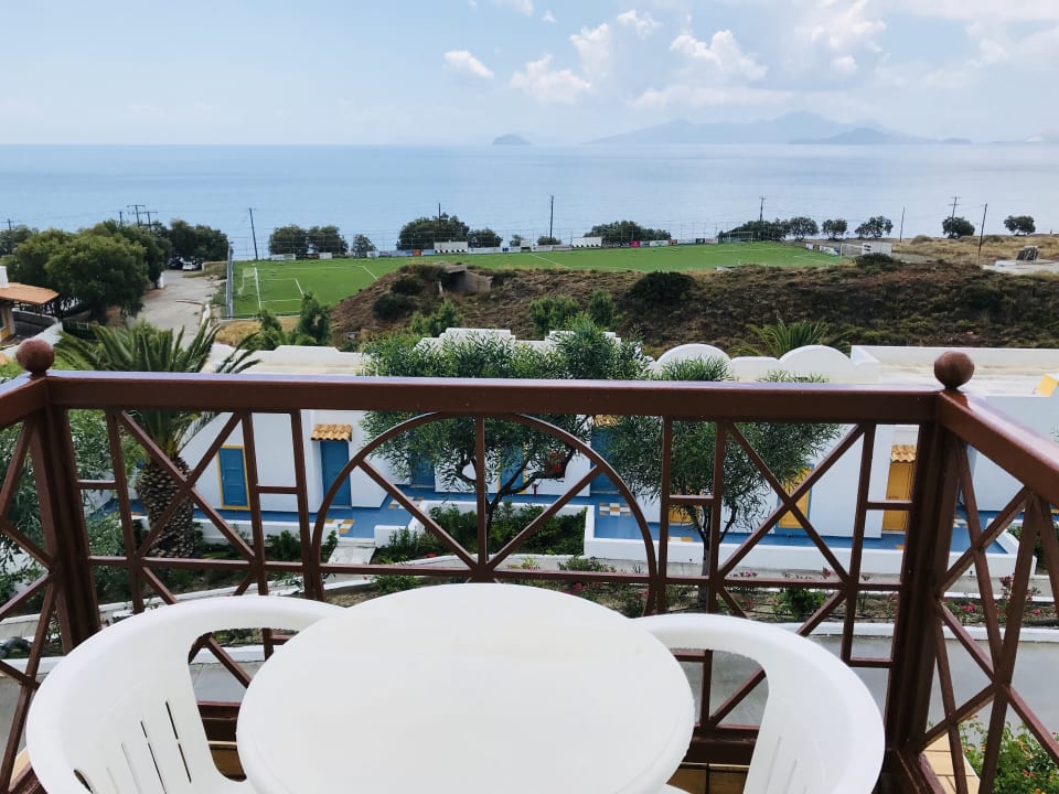 Balkon mit Blick aufs Meer Lagas Aegean Village