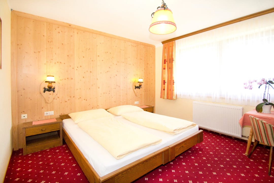 Zimmer Pension Hochwurzen