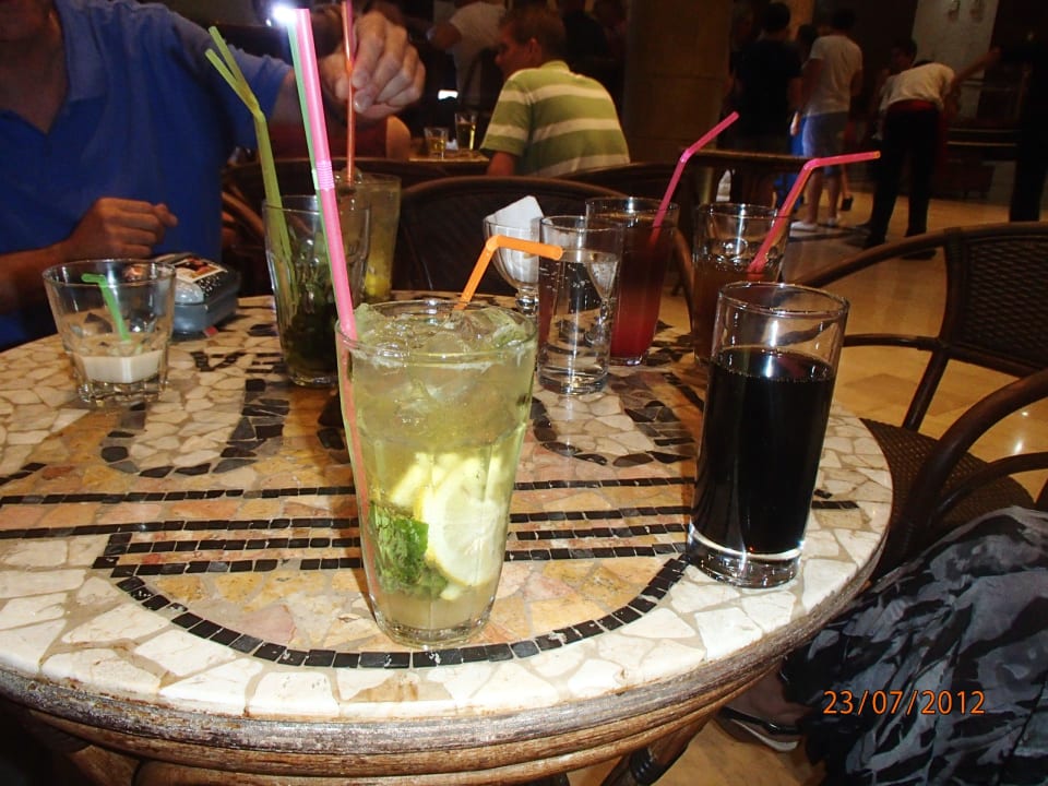 Drinki Hotel Kalithea Horizon Royal