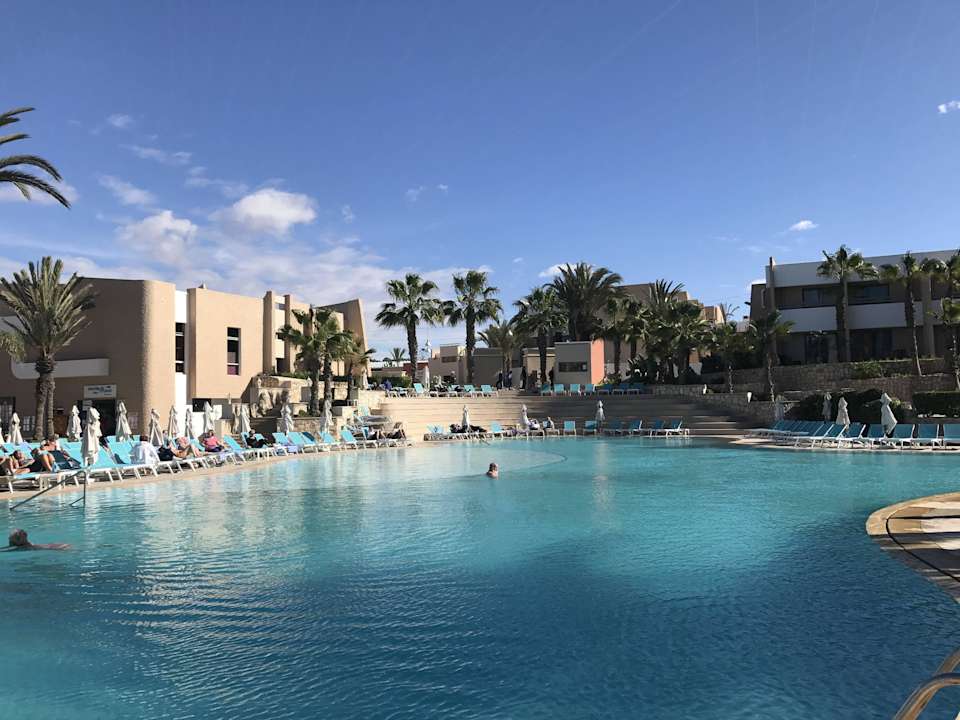 Hotel pool  Dunes D'or Ocean Club
