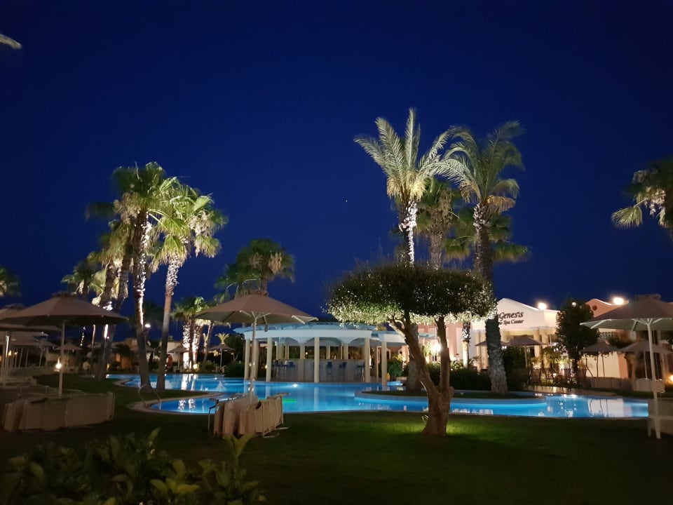 Außenansicht Atrium Palace Thalasso Spa Resort & Villas