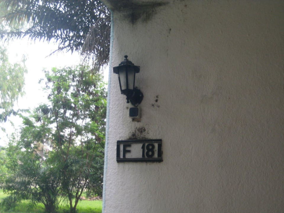 Aussenfassade F 18 Hotel Senegambia Beach