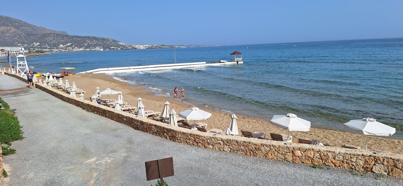 Strand Alexander Beach Hotel & Village Resort