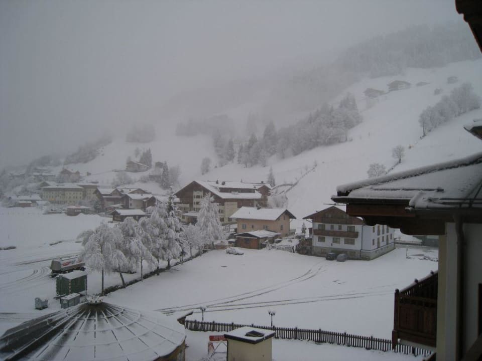 Ausblick vom Zimmer Hotel Tauernhof