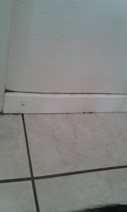 Dreckige Fußleisten Roompot De Soeten Haert