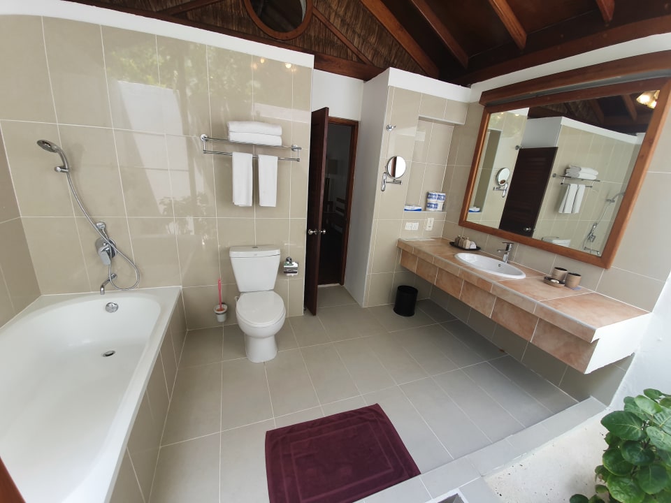 Zimmer NH Collection Maldives Reethi Resort