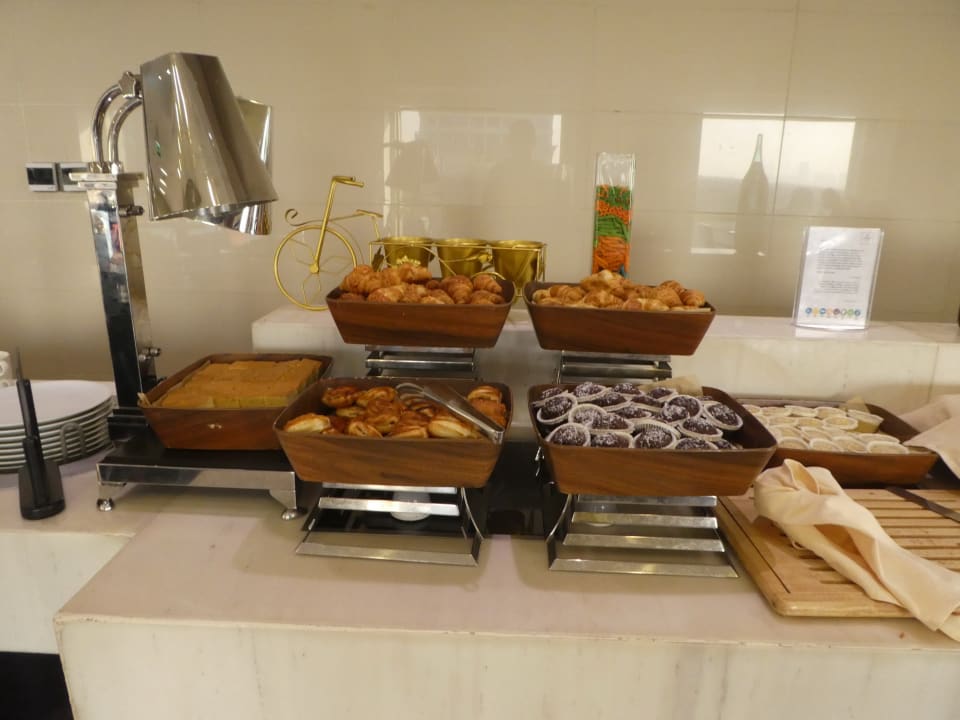 Gastro The Tower Plaza Hotel Dubai