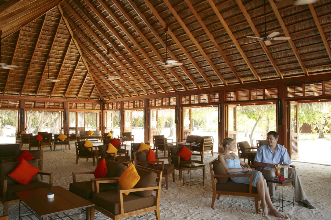 Lobby Meeru Maldives Resort Island