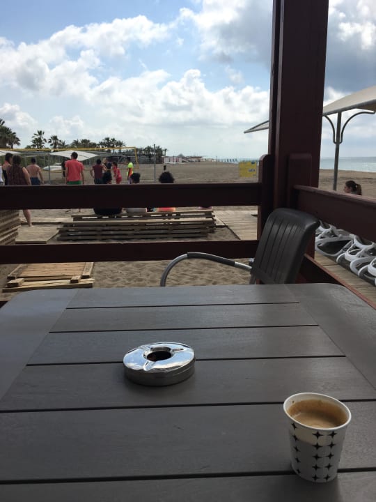 Sitzplatz Strandbar Kirman Belazur Resort & Spa