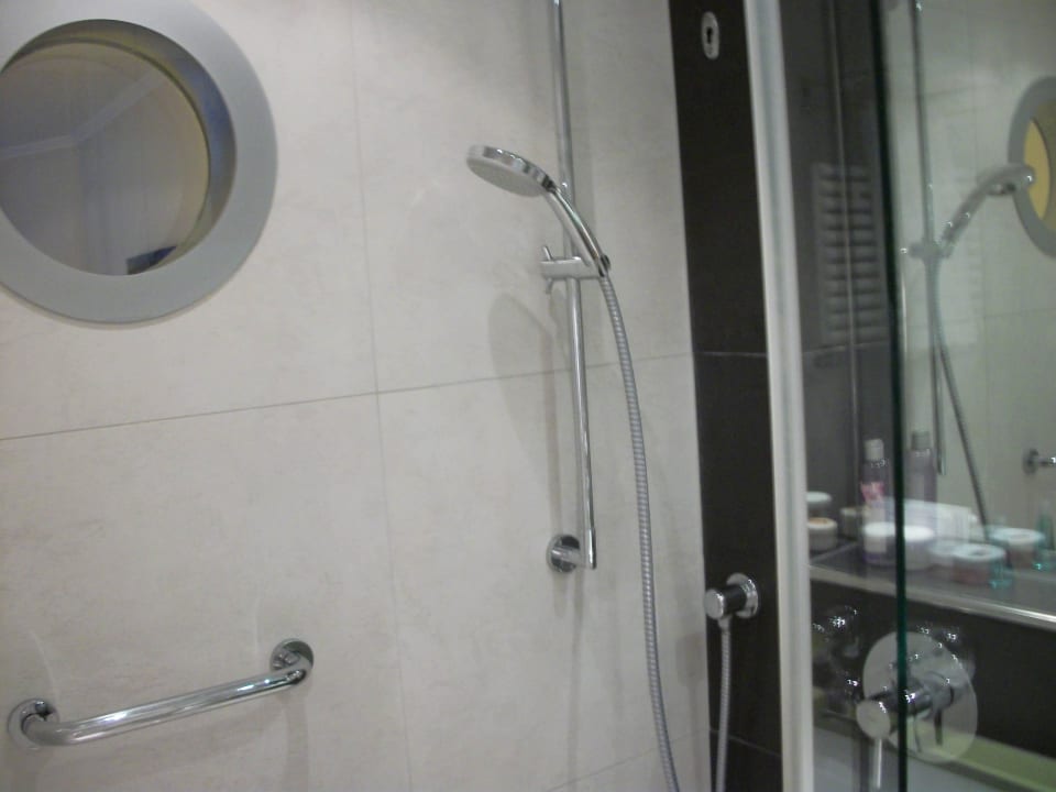Dusche Hotel Neptun