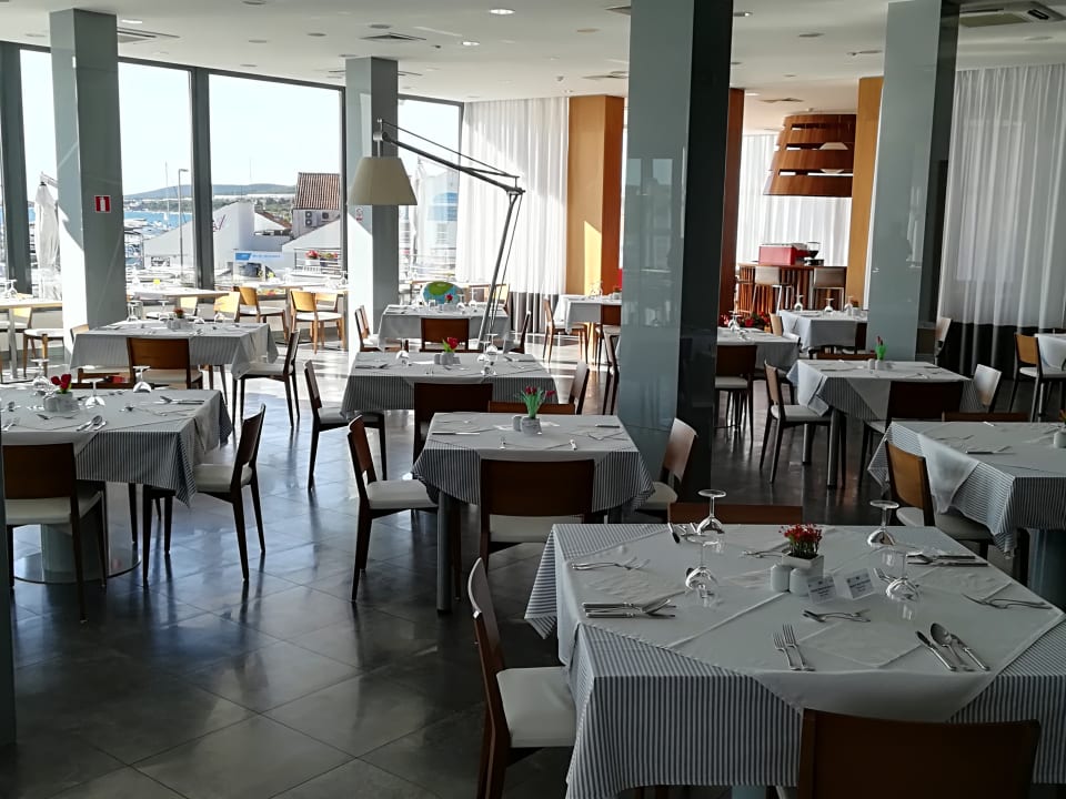 Restaurant Hotel IN Biograd