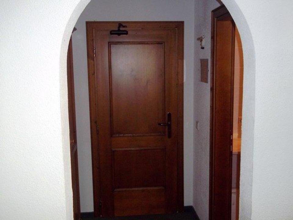 Unser 1. Zimmer - Zugang zum Zimmer Alphotel Tyrol