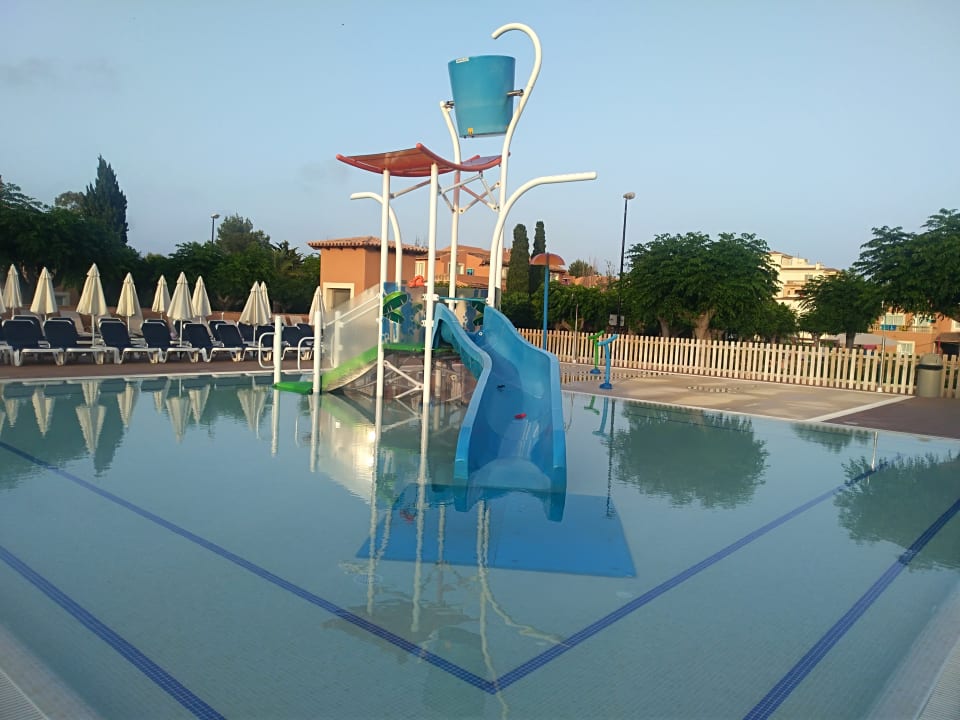 Pool Aparthotel Ciudad Laurel