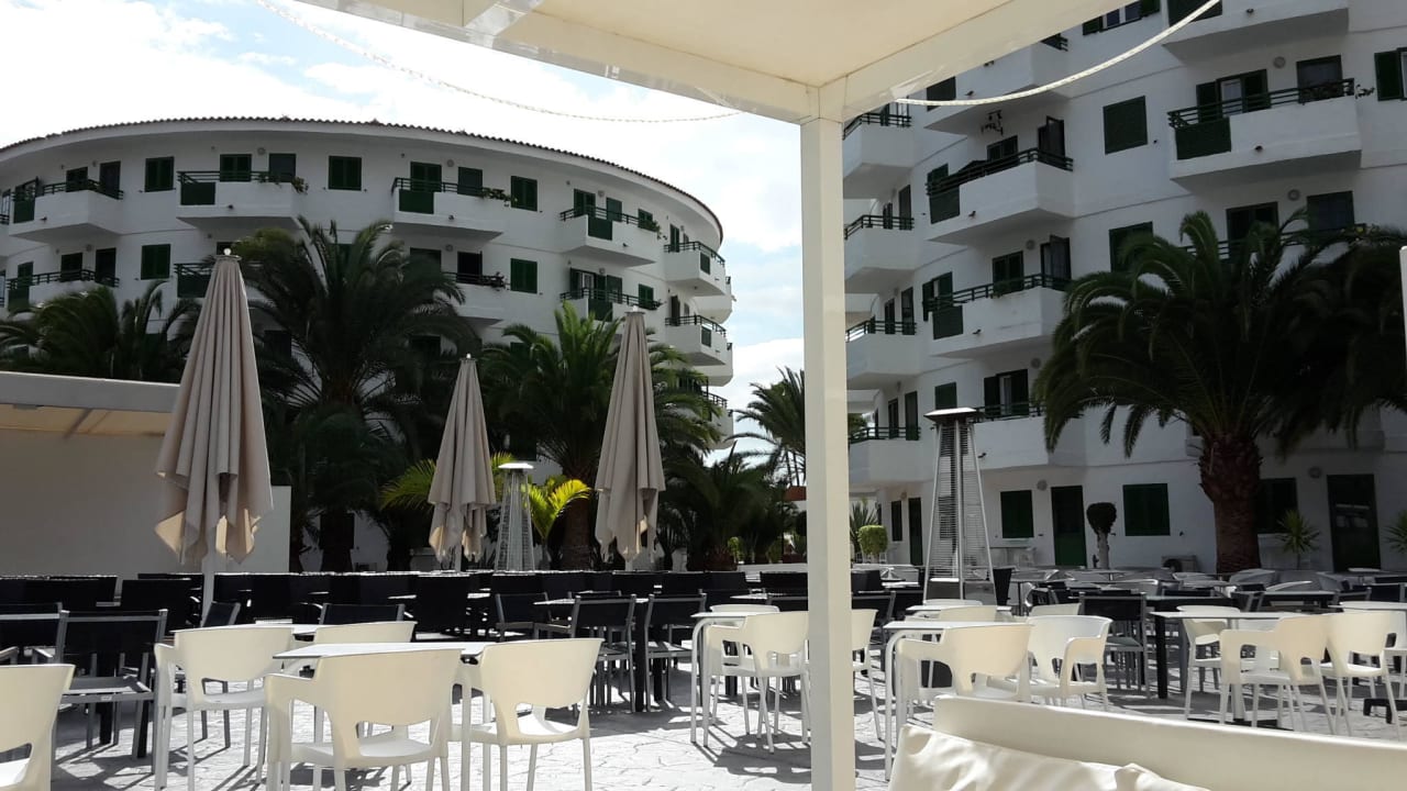 Außen Servatur Playa Bonita