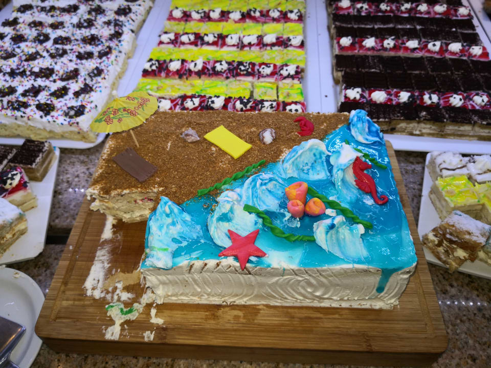 Gastro Aparthotel Golden Line