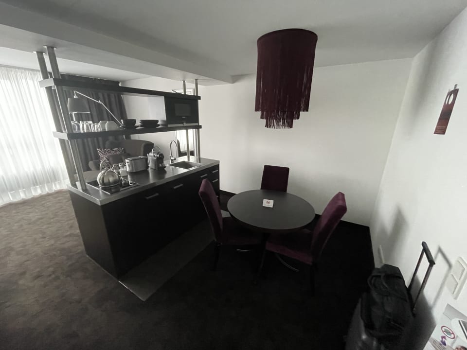 Zimmer Goodman's Living Apartments