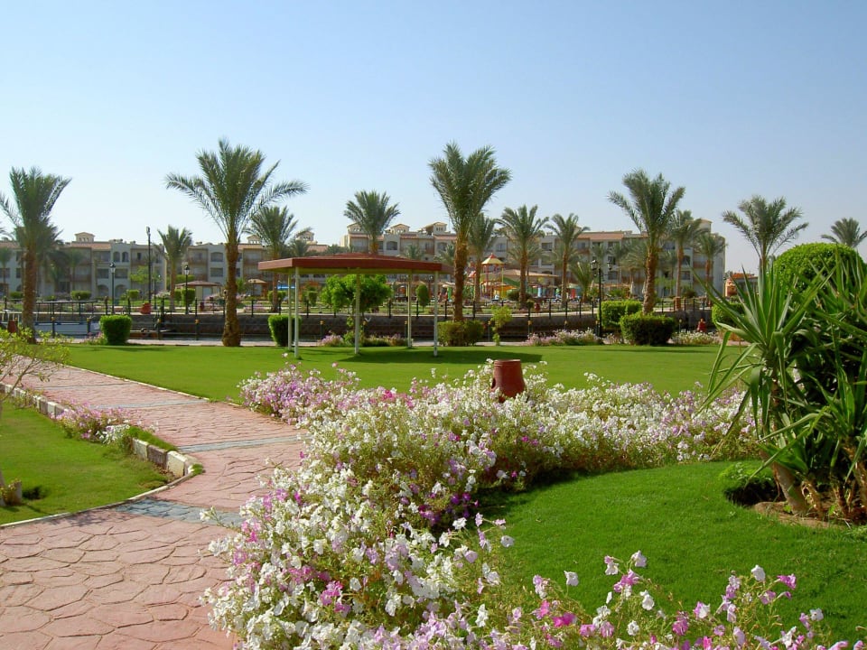 Ausblick auf Haupthaus Pickalbatros Dana Beach Resort - Hurghada