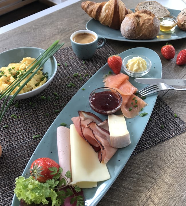 Gastro Heiner's Parkhotel