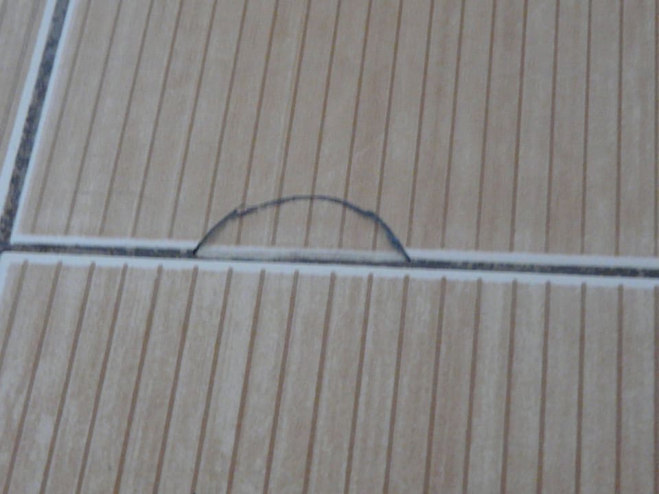 Popękane płytki TUI Suneo Serenity Bay