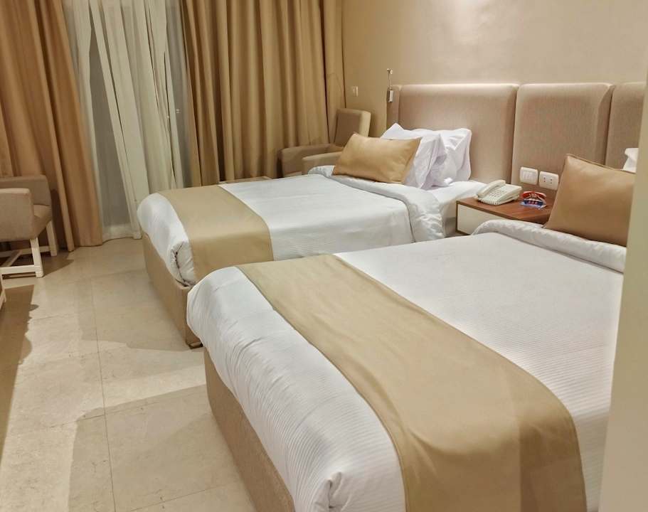 Zimmer Sunny Days El Palacio Resort & Spa