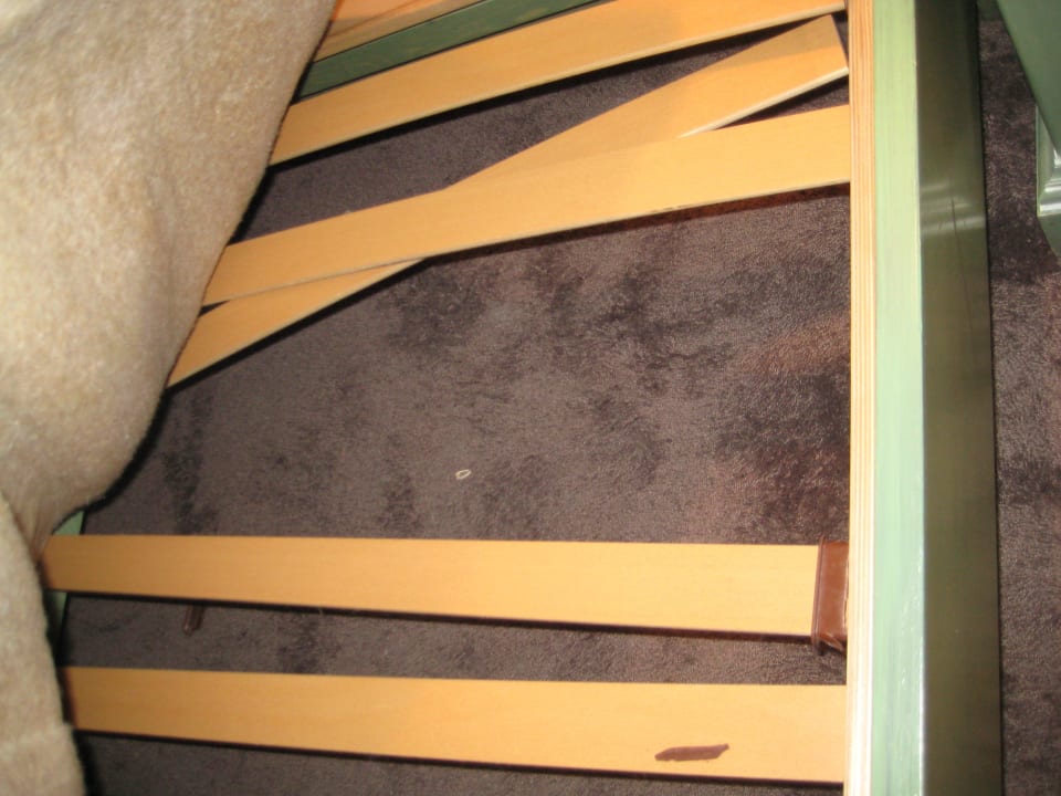 Lattenrost Kopfseite rechts Hotel die Hindenburg