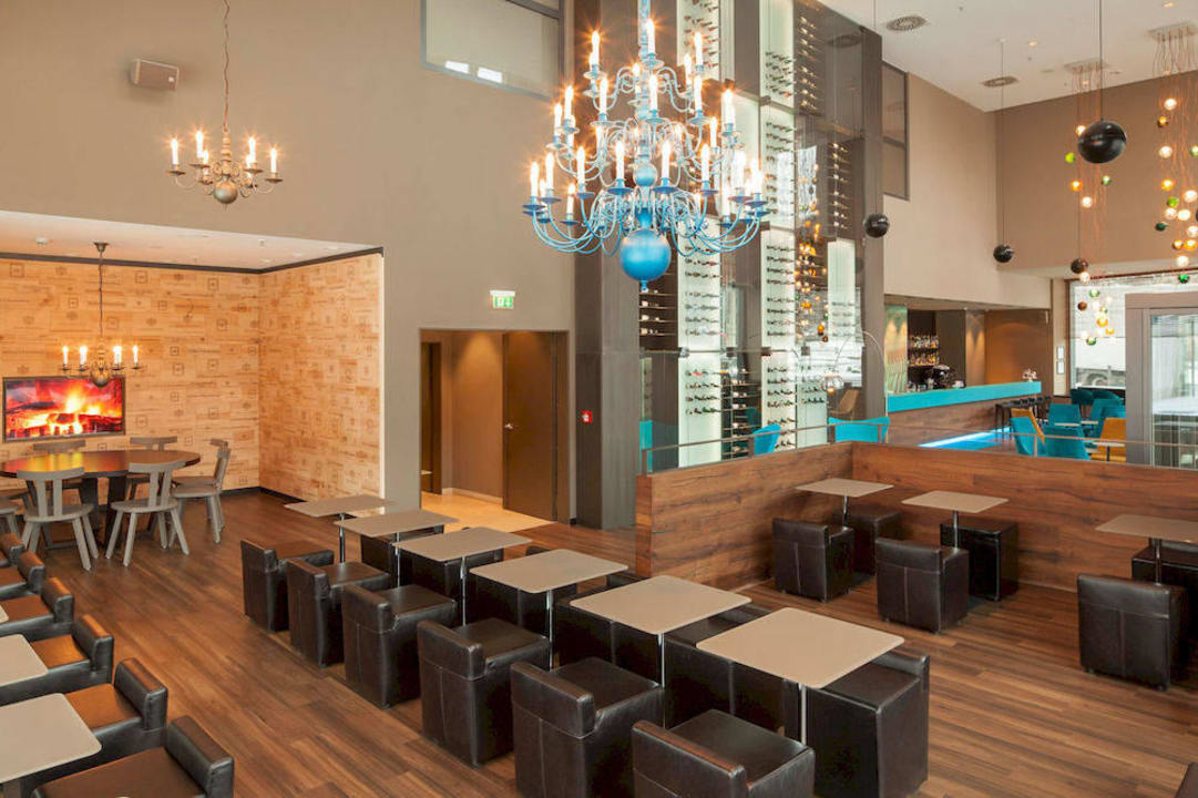 One Lounge  Motel One Wiesbaden