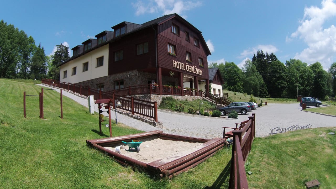Hotel České Žleby Hotel České Žleby