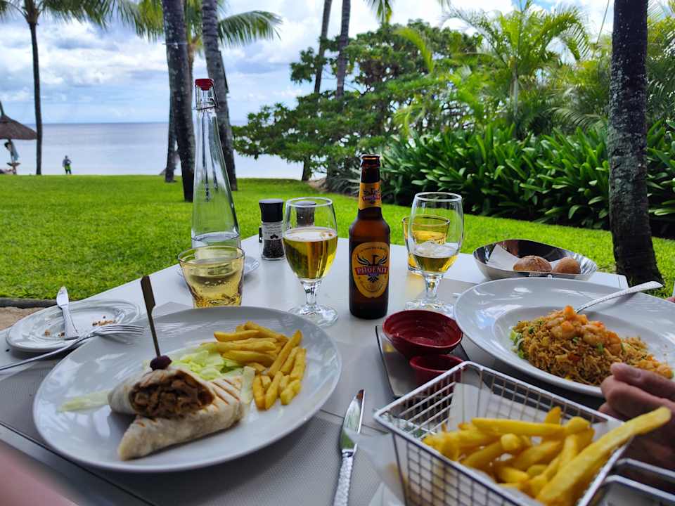 Gastro Victoria for 2 Beachcomber Resort & Spa - Adults only