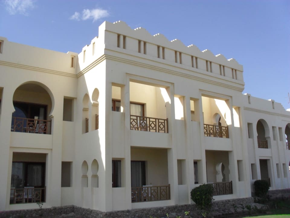 Wygląd zewnętrzny Charmillion Club Resort