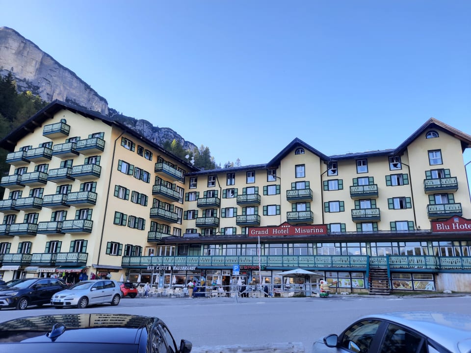 Außenansicht Grand Hotel Misurina