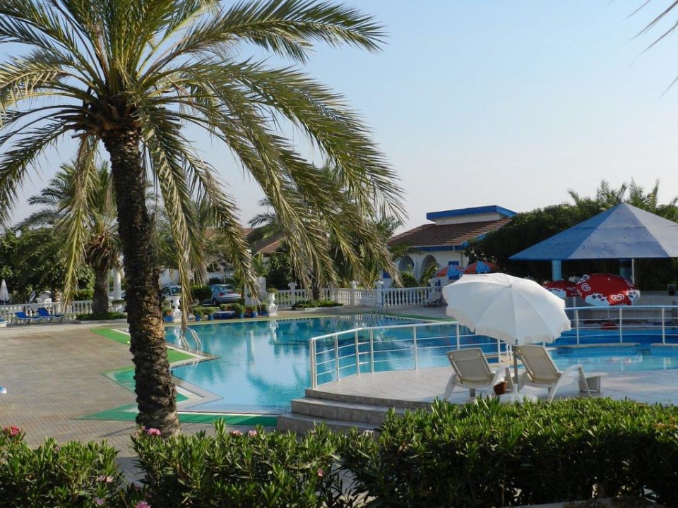 Pool Villa Long Beach Resort