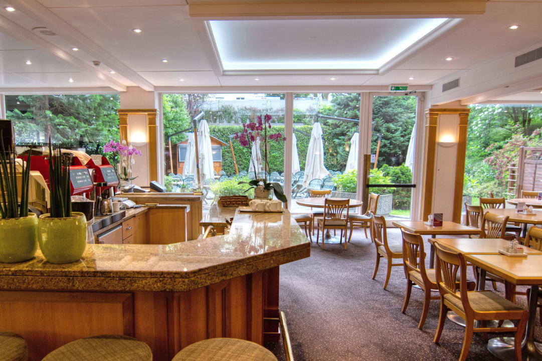 Le Jardin, Breakfast & Lunch Restaurant Crowne Plaza Geneva