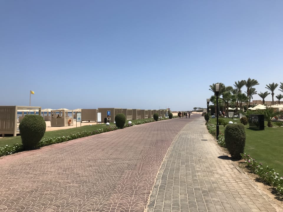 Strand Premier Le Reve Hotel & Spa