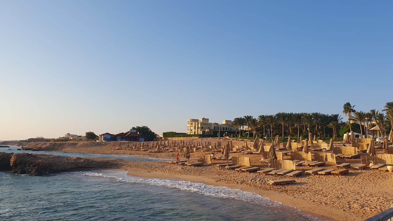 Strand Serenity Alpha Beach