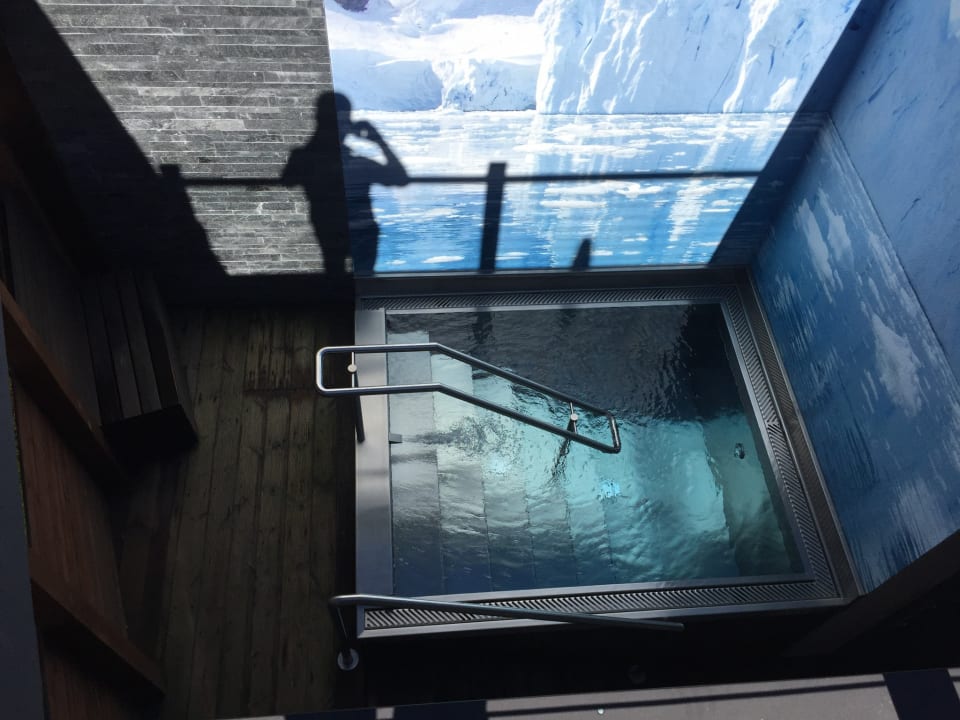 Pool Hotel Chalet Mirabell