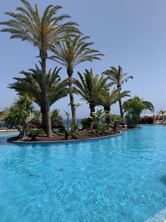 Pool R2 Pajara Beach