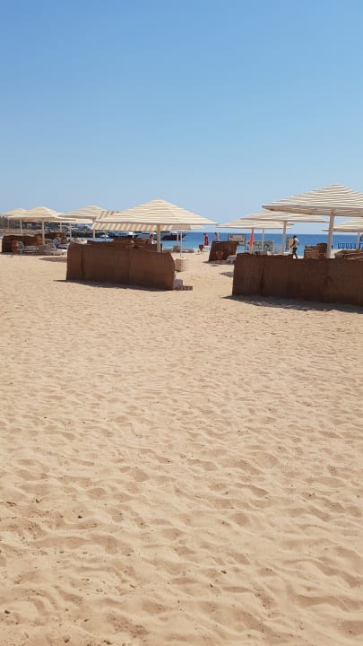 Strand Menaville Safaga