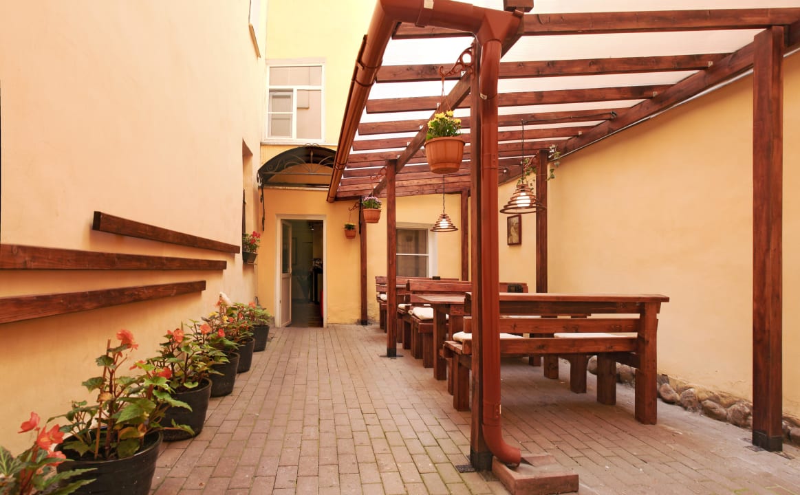 Inner Yard Hotel Austrian Yard 2 / Австрийский Дворик 2