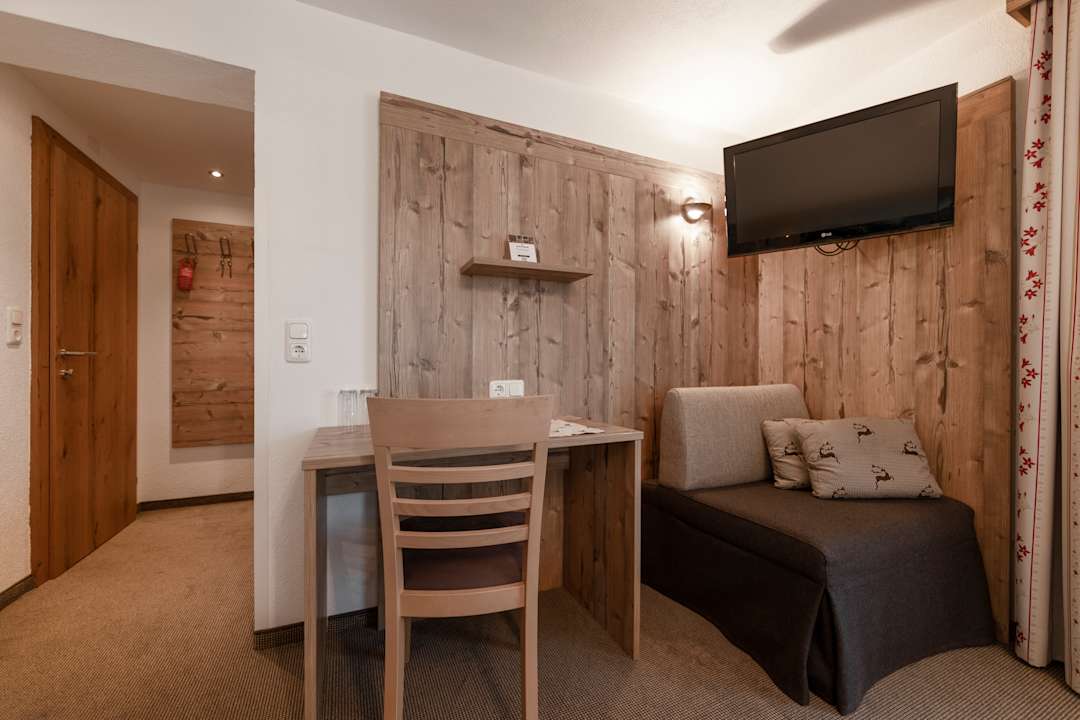 Zimmer Pension Garni Alpenhof